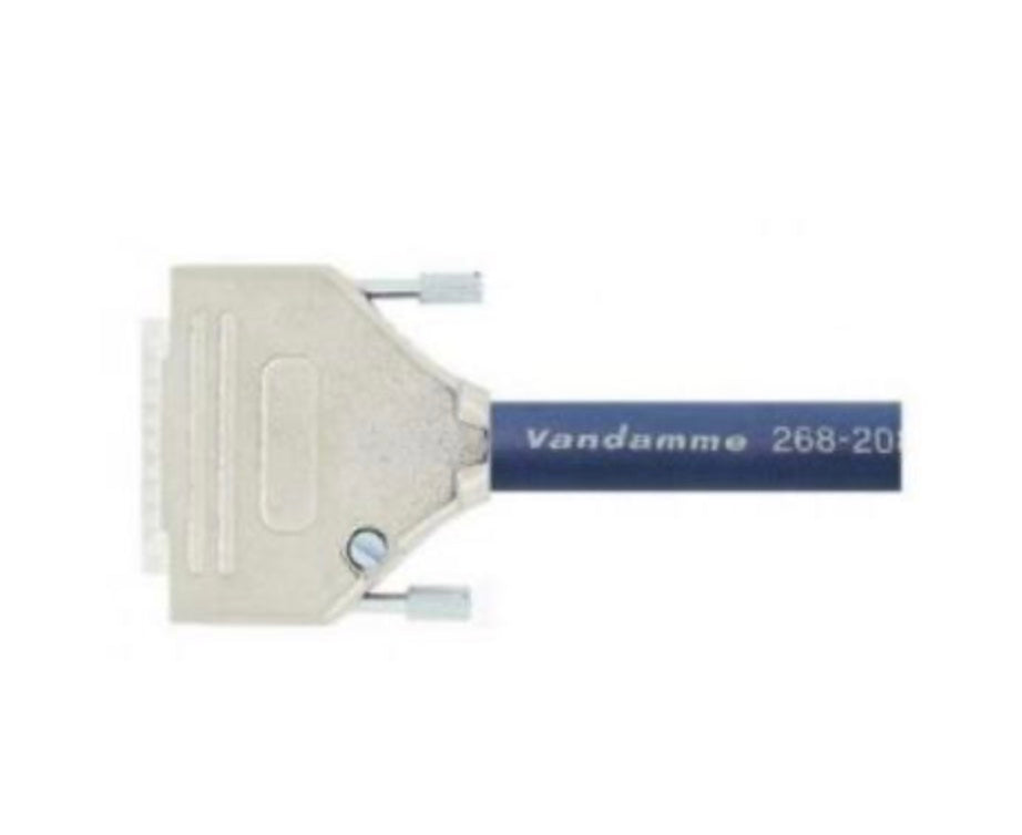 DB25 - 8 XLR Cable