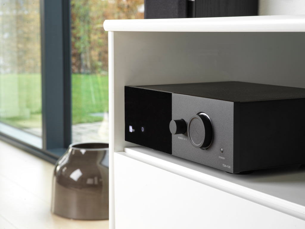 TDAI-1120 Integrated Streaming Amplifier